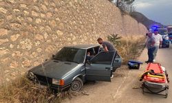 Otomobil şarampole uçtu!