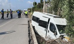 Kaçırdığı minibüsle kaza yapıp öldü