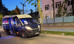 Çocuğun öldüğü kazada minibüs sürücüsü tutuksuz yargılandı