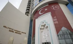 MHP'de 2 ilçe başkanı istifa etti