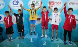 Güreşçilerden Türkiye Şampiyonası'nda büyük başarı