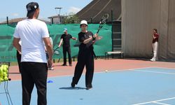 Yaz Tenis Kursu'na yoğun ilgi