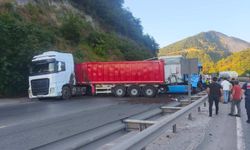 2 tır çarpıştı: 1 kişi yaralandı