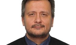 Motosiklet gezintisi genç profesörün canını aldı