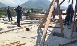 Eşini ve kayınvalidesini bıçaklayıp kendi canına da kıymak istedi