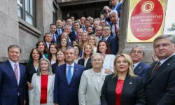 Yeni Parti'de kongre takvimi netleşti