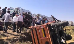 Küçük torun traktörün altında can verdi