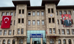 İlçe emniyetinde bayrak değişimi