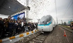 İlk milli elektrikli hızlı treninden yeni rekor