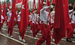 Yağmur durduramadı: Sakarya’da Cumhuriyet Bayramı coşkusu