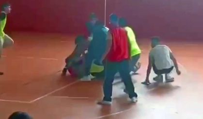 Lisede başlayan kavgada kan aktı!