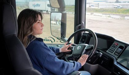 Genç kadın uzun yol tır şoförü oldu