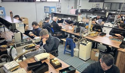 Talebe yetişebilmek için gece gündüz altın üretiyorlar