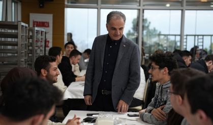 İftar SAÜ'de yapılır