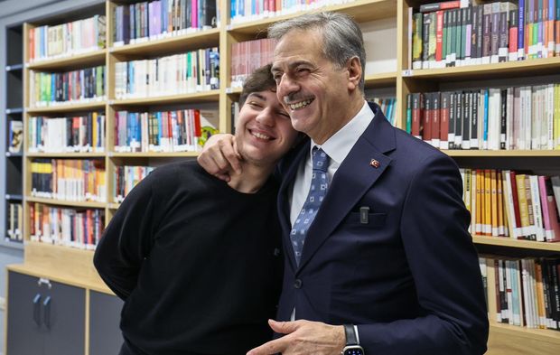 ''Gençliğin Sakarya'sını inşa ediyoruz”