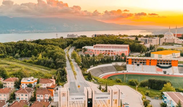 YÖK Başkanı Erol Özvar akademisyenlerle buluşuyor