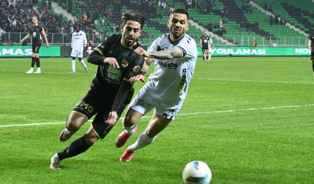 Sakaryaspor evinde berabere kaldı