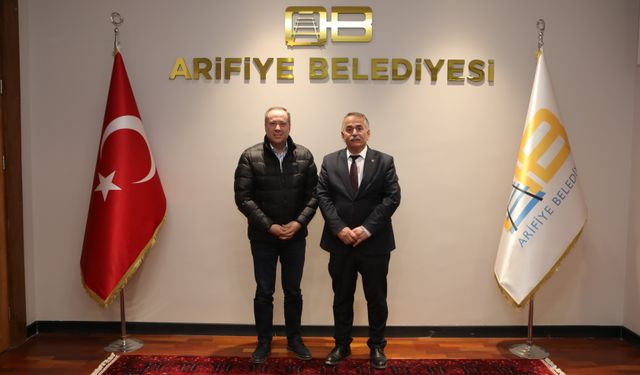 Milletvekili Murat Kaya'dan Arifiye Belediyesi'ne ziyaret