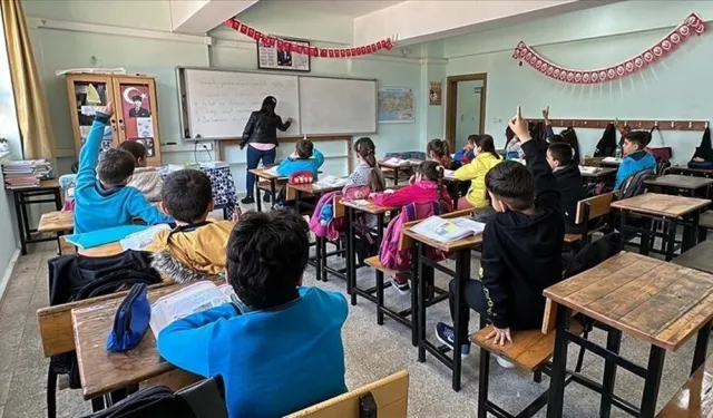 MEB 2025-2026 Eğitim Öğretim Yılı Takvimi açıklandı