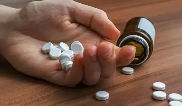 Kocası eve gelmeyen kadın canına kıymak istedi!