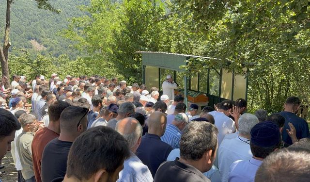 Kızını kurtardı ama kendi canından oldu!