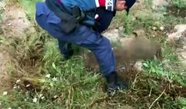 Jandarmadan zehir tacirlerine geçit yok! "Boşuna ekmeyin yakalarız diyoruz anlamıyorlar"