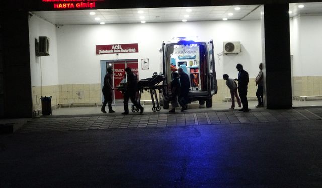 Araç parkı kavgası kanlı bitti: 2 yaralı!