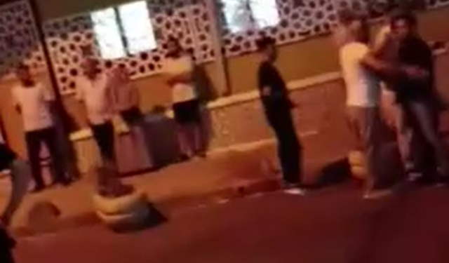 İki grup arasında kavga: Bir kişinin kulağı kesildi!
