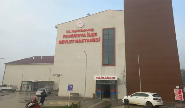 Lise önünde kavga kanlı bitti!