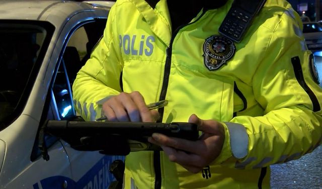 Alkol içerek motosiklet süren şahsa ceza yağmuru!