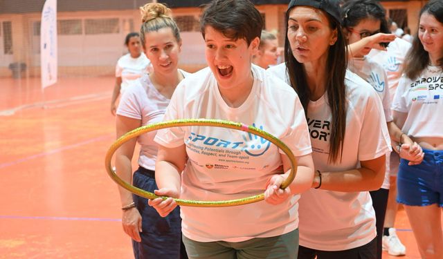 Zihinsel engelli sporcular Sakarya'da buluştu!