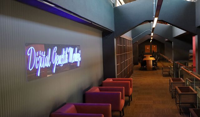 Dijital Gençlik Merkezi'nde kayıtlar açıldı