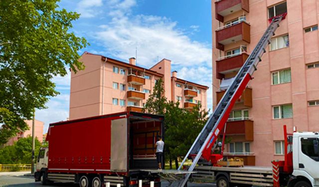 Nakliye sektöründe yükselen sorunlar: Vatandaş ne yapmalı?