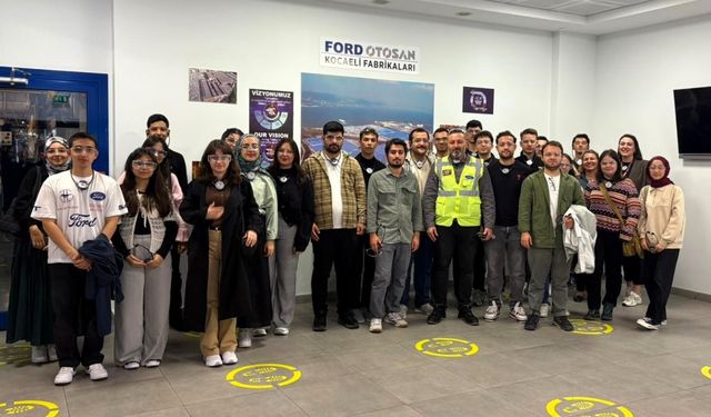 SUBÜ’lü öğrenciler otomotiv üretimini yerinde gözlemledi