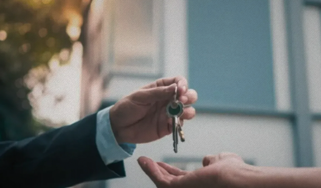 Evini kiraya verenlere kötü haber: Stopaj vergisi geliyor!