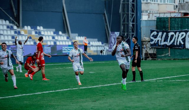 Sakaryaspor 3 puanın sahibi!