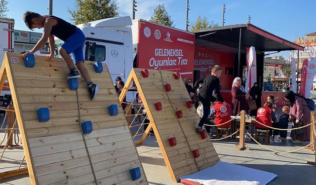 Geleneksel Oyunlar Tırı Sakarya’da