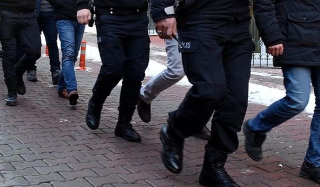 ASELSAN ve TÜBİTAK'a FETÖ operasyonu