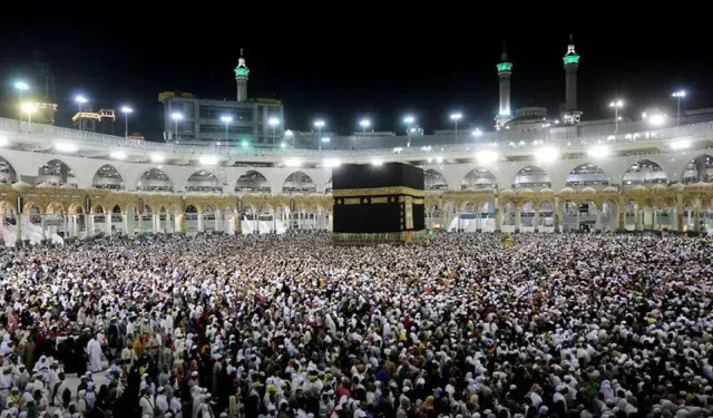 ''Kurasız hac, özel hac vizesi'' vaadiyle vatandaşları kandırıyorlar