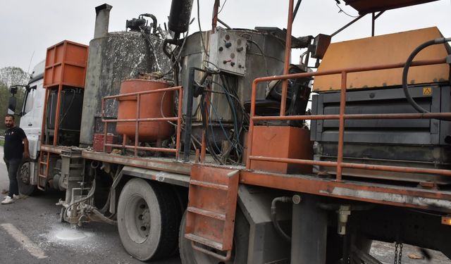 Şerit çizme makinesinin kazanı patladı: 2 yaralı!