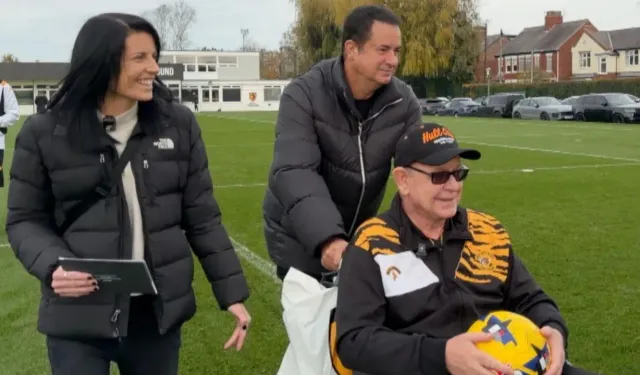 Acun Ilıcalı’dan, Hull City taraftarı Owen Griffiths’e jest