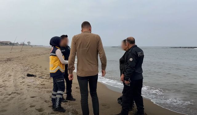 Sinir krizi geçirdi: Denize atladı