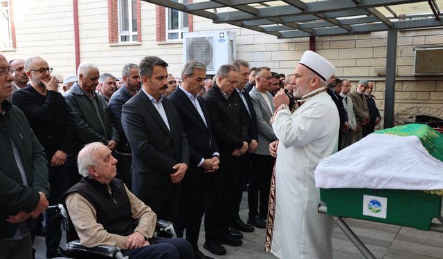 Milletvekili Kaya'nın halası son yolculuğuna uğurlandı