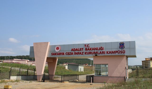 3 kadın torbacı Karasu'da yakalandı