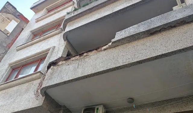 Çöken balkon faciaya yol açıyordu!
