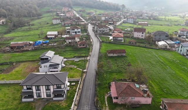 Söğütlü'nün ulaşım ağı güçleniyor