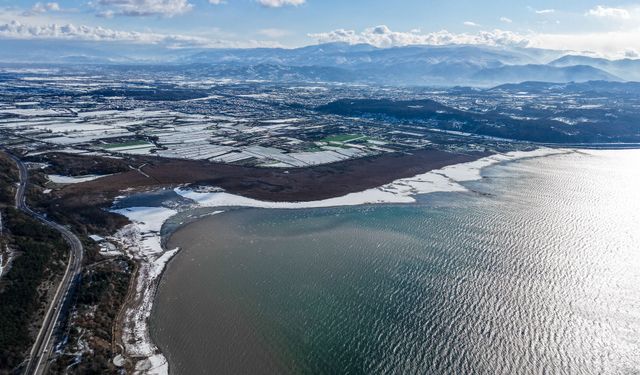 Kar değil bereket yağdı!