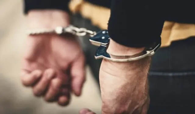 Babasını bıçaklayıp kaçmıştı: Yakalandı