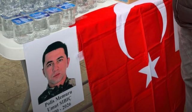 Polis memuru Sıbıç adına ikram dağıldı