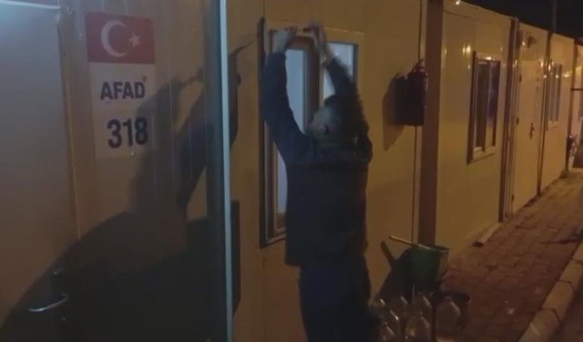 Yaşlı kadını ''su'' isteyişi kurtardı!